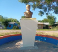 Restauración del busto de Raúl Alfonsín